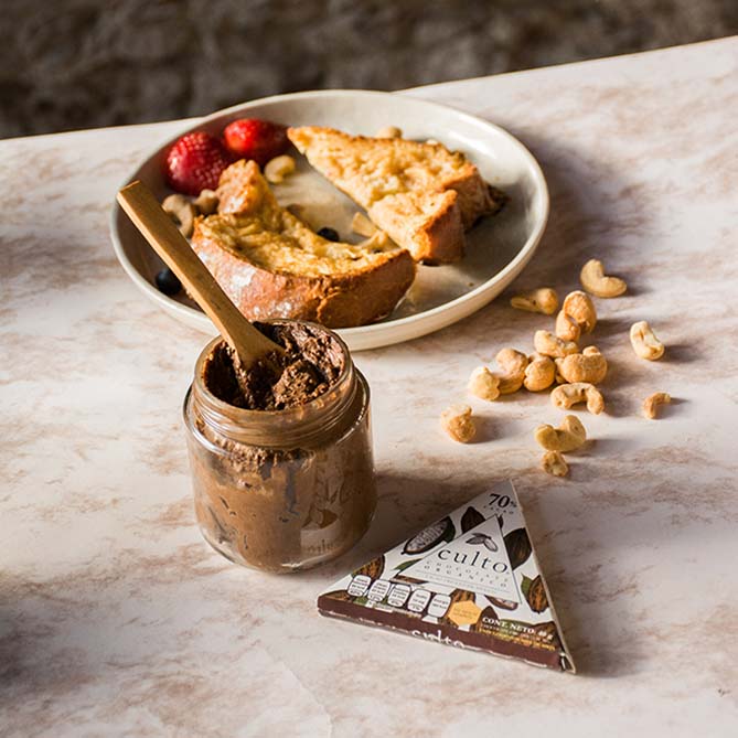 CREMA DE NUEZ DE LA INDIA CON CACAO