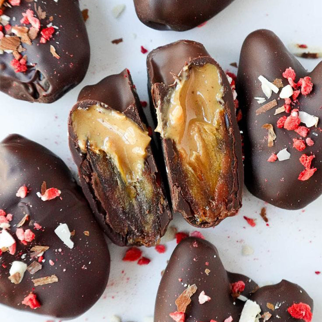 Corazones de dátil y chocolate